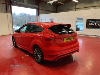 Used Ford Focus 2017 for sale - 77412700: Photo