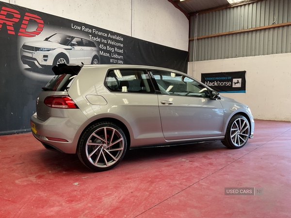 Used Volkswagen Golf 2017 for sale - 77982819: Photo 2