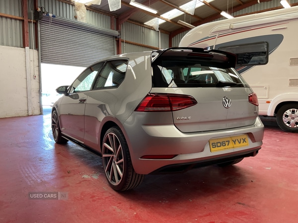 Used Volkswagen Golf 2017 for sale - 77982819: Photo 4