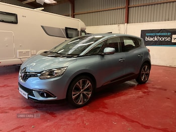 Used Renault Scenic 2017 for sale - 77217954: Photo