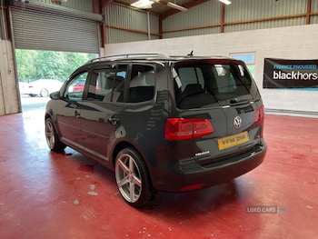 Used Volkswagen Touran 2014 for sale - 76032806: Photo 4