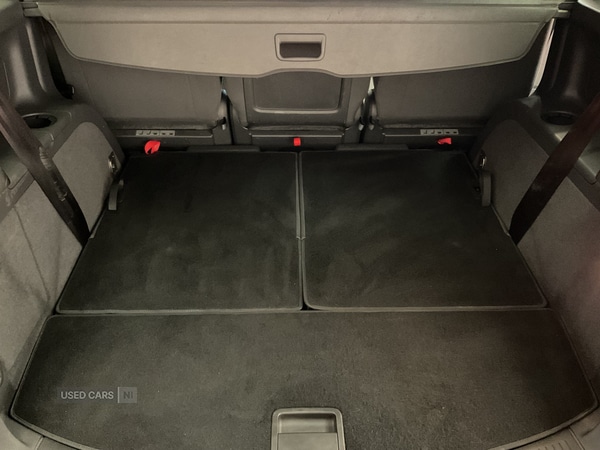Used Volkswagen Touran 2014 for sale - 76032806: Photo 8