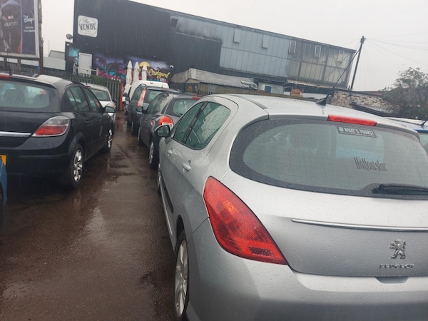 Used Peugeot 308 2011 for sale - 62704433: Photo 3