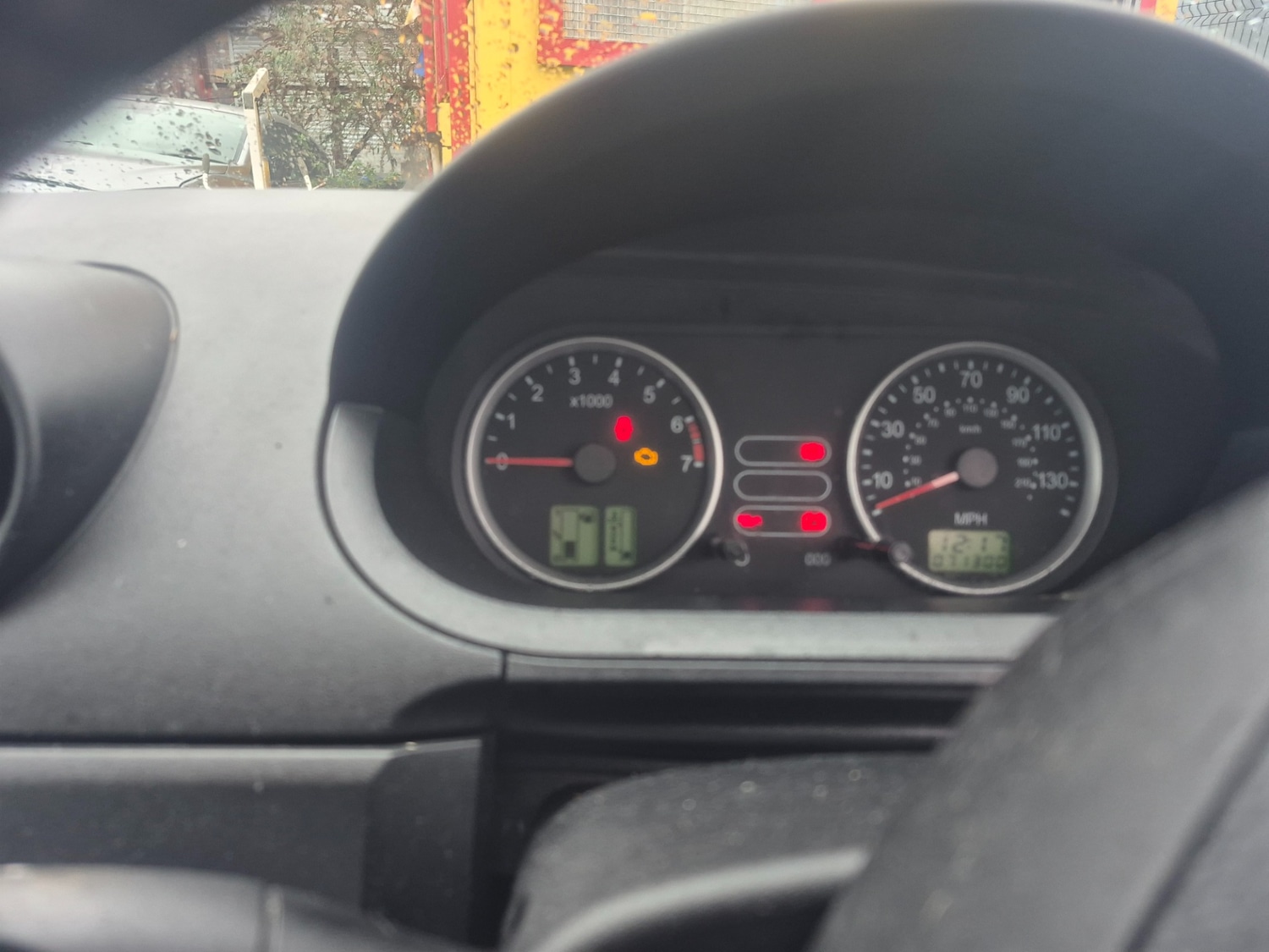 Used Ford Fiesta 2004 for sale - 77240349: Photo 8