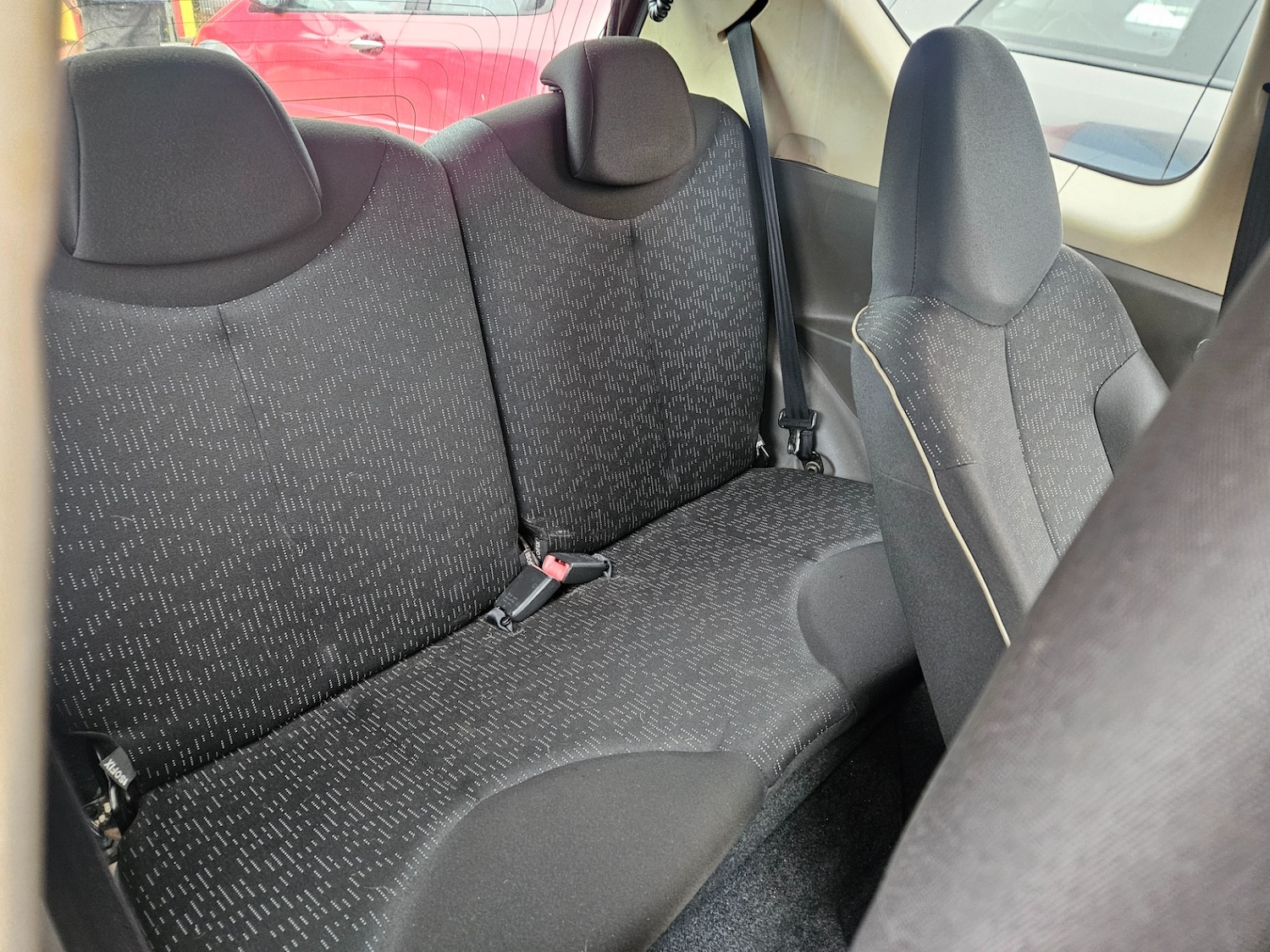 Used Peugeot 107 2010 for sale - 76273276: Photo 6