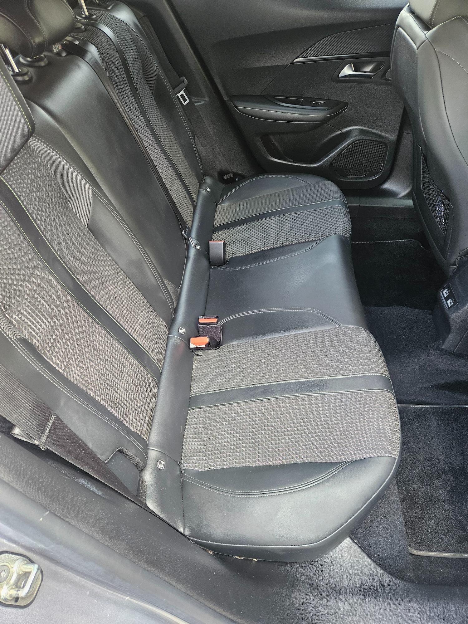 Used Peugeot 2008 2020 for sale - 77873683: Photo 4