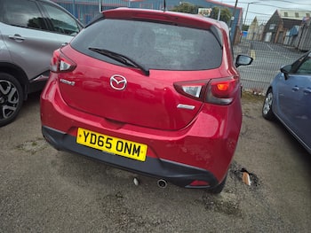 Used Mazda Mazda2 2015 for sale - 79754231: Photo