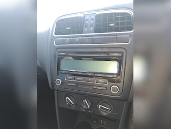 Used Volkswagen Polo 2011 for sale - 78755906: Photo