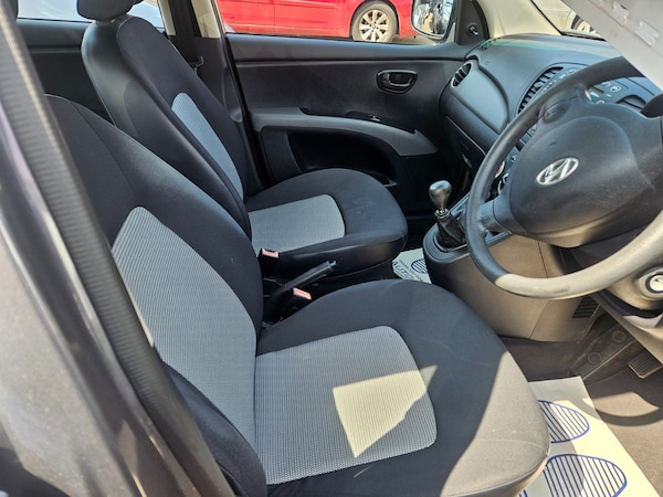 Used Hyundai i10 2010 for sale - 75498494: Photo 6