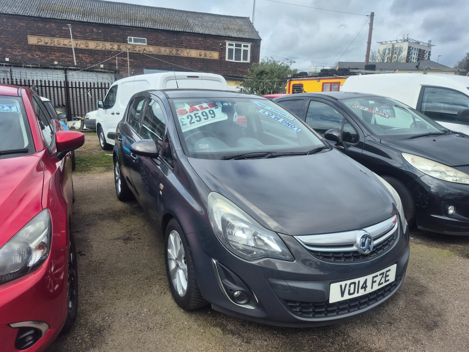 Used Vauxhall Corsa 2014 for sale - 78122206: Photo 2