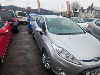 Used Ford Fiesta 2011 for sale - 76807318: Photo