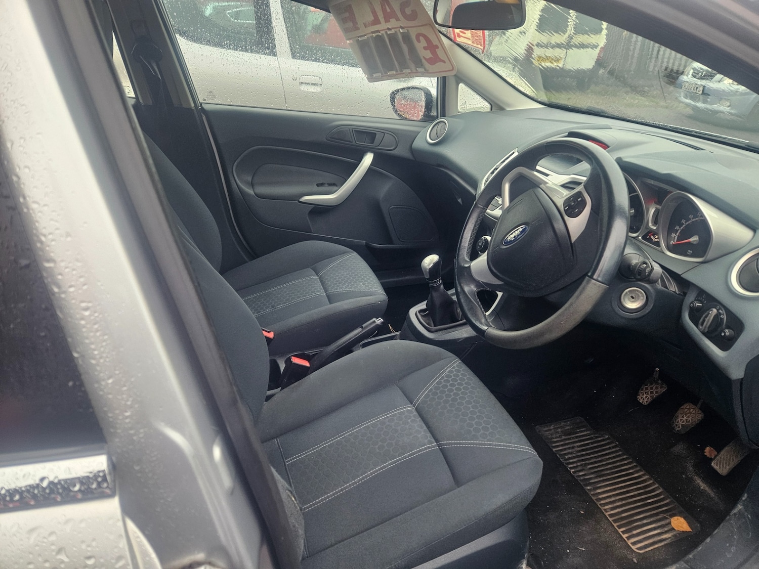 Used Ford Fiesta 2011 for sale - 76807318: Photo 6