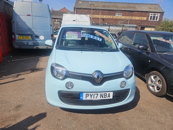 Renault - Twingo