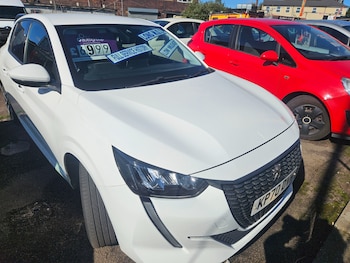 Peugeot - 208