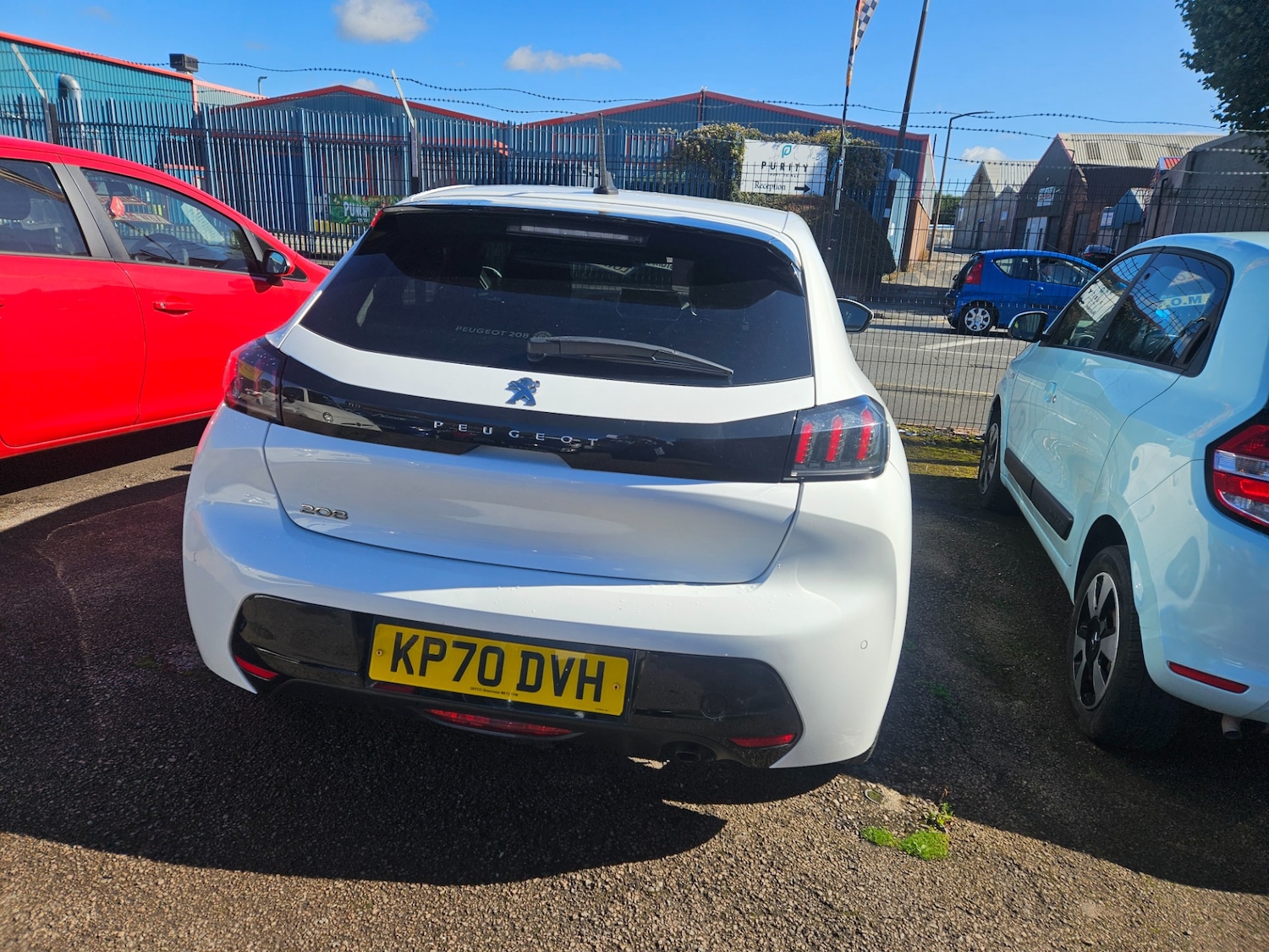 Used Peugeot 208 2020 for sale - 76022765: Photo 3