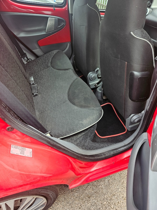 Used Peugeot 107 2010 for sale - 71340146: Photo 5