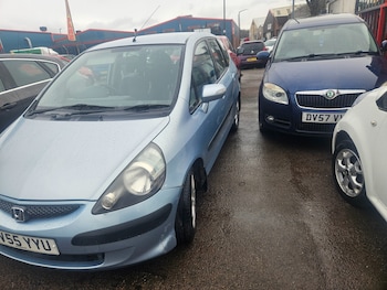 Used Honda Jazz 2005 for sale - 76807325: Photo