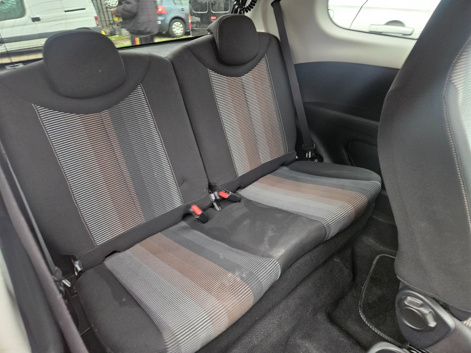 Used Peugeot 108 2014 for sale - 76273390: Photo 7