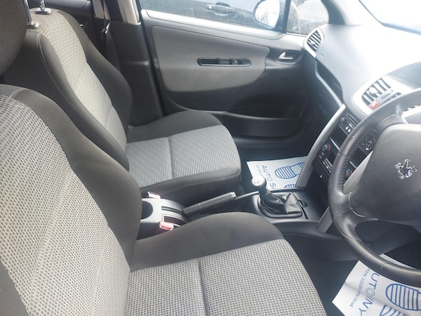 Used Peugeot 207 2010 for sale - 66159981: Photo 7