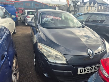 Used Renault Megane 2009 for sale - 77635632: Photo