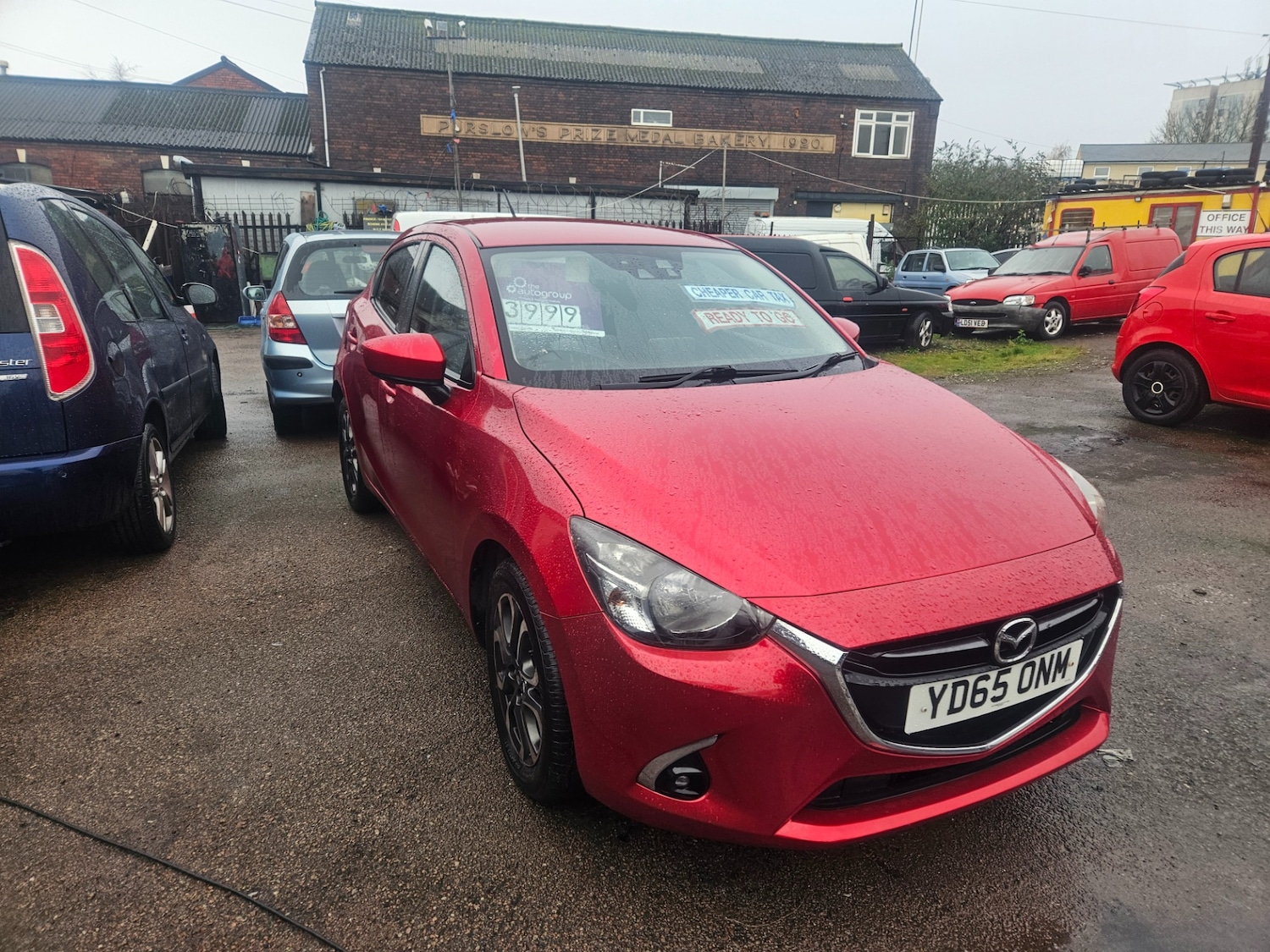 Used Mazda Mazda2 2015 for sale - 76807330: Photo 2