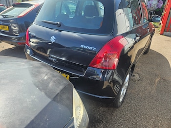 Used Suzuki Swift 2007 for sale - 75261801: Photo