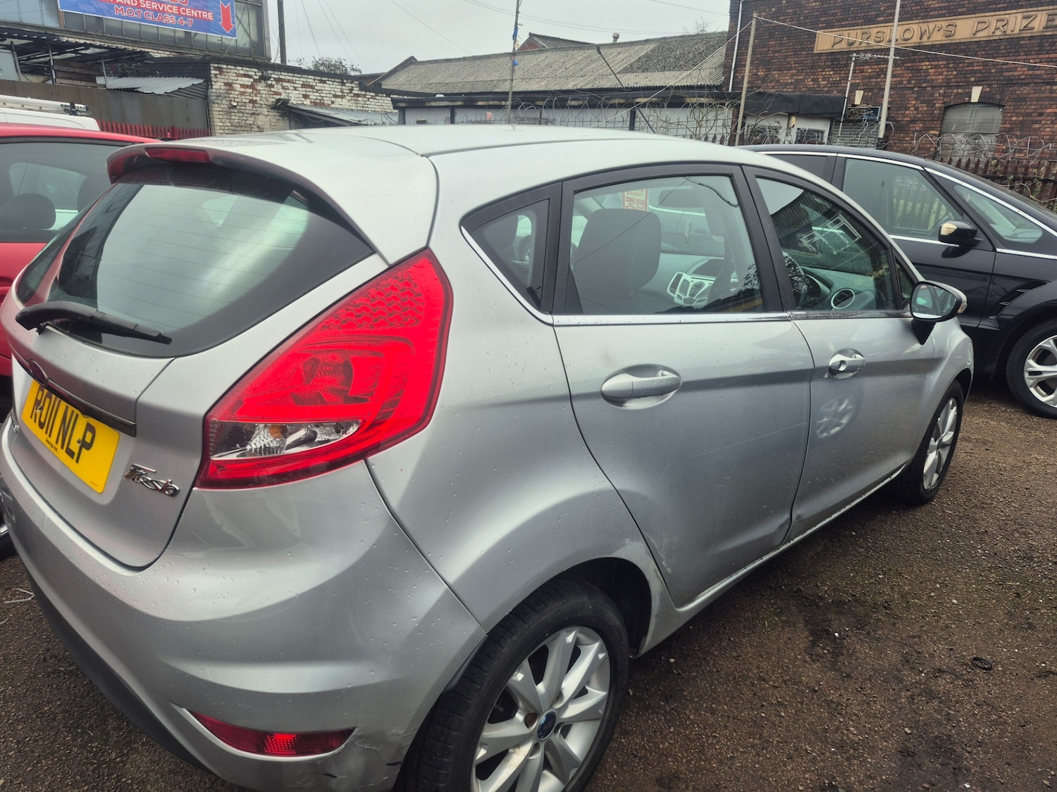 Used Ford Fiesta 2011 for sale - 77797017: Photo 3