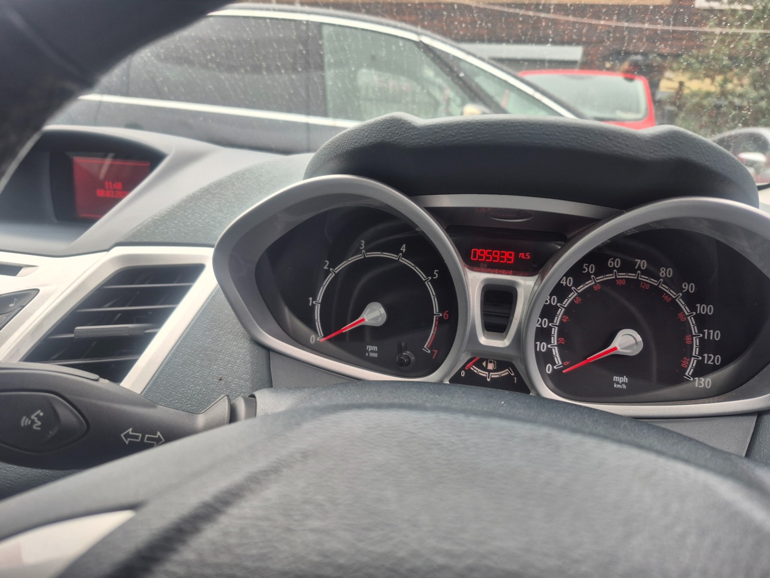 Used Ford Fiesta 2011 for sale - 77797017: Photo 8