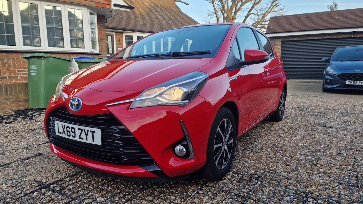 Used Toyota Yaris 2019 for sale - 77385459: Photo 3