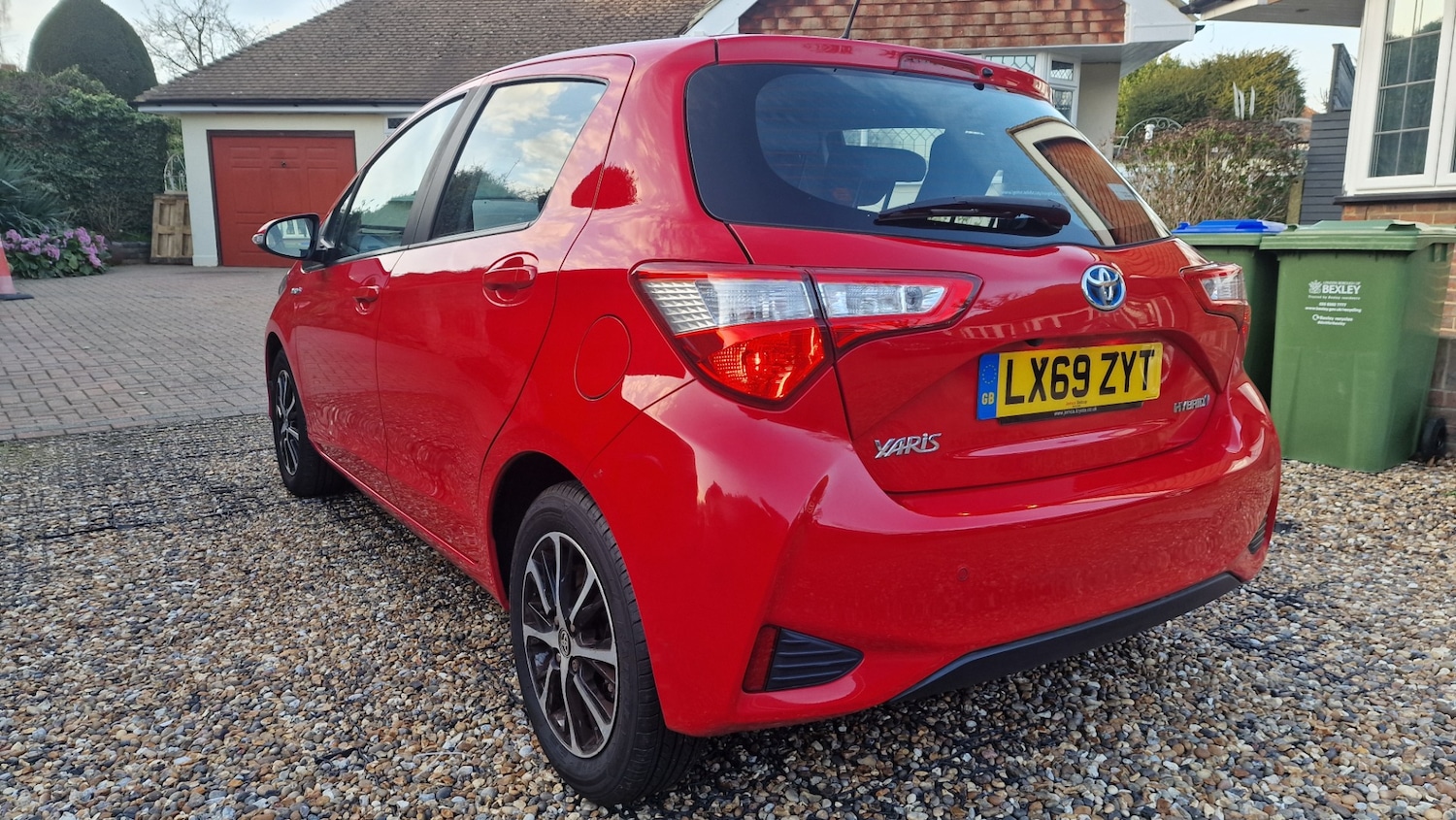 Used Toyota Yaris 2019 for sale - 77385459: Photo 8