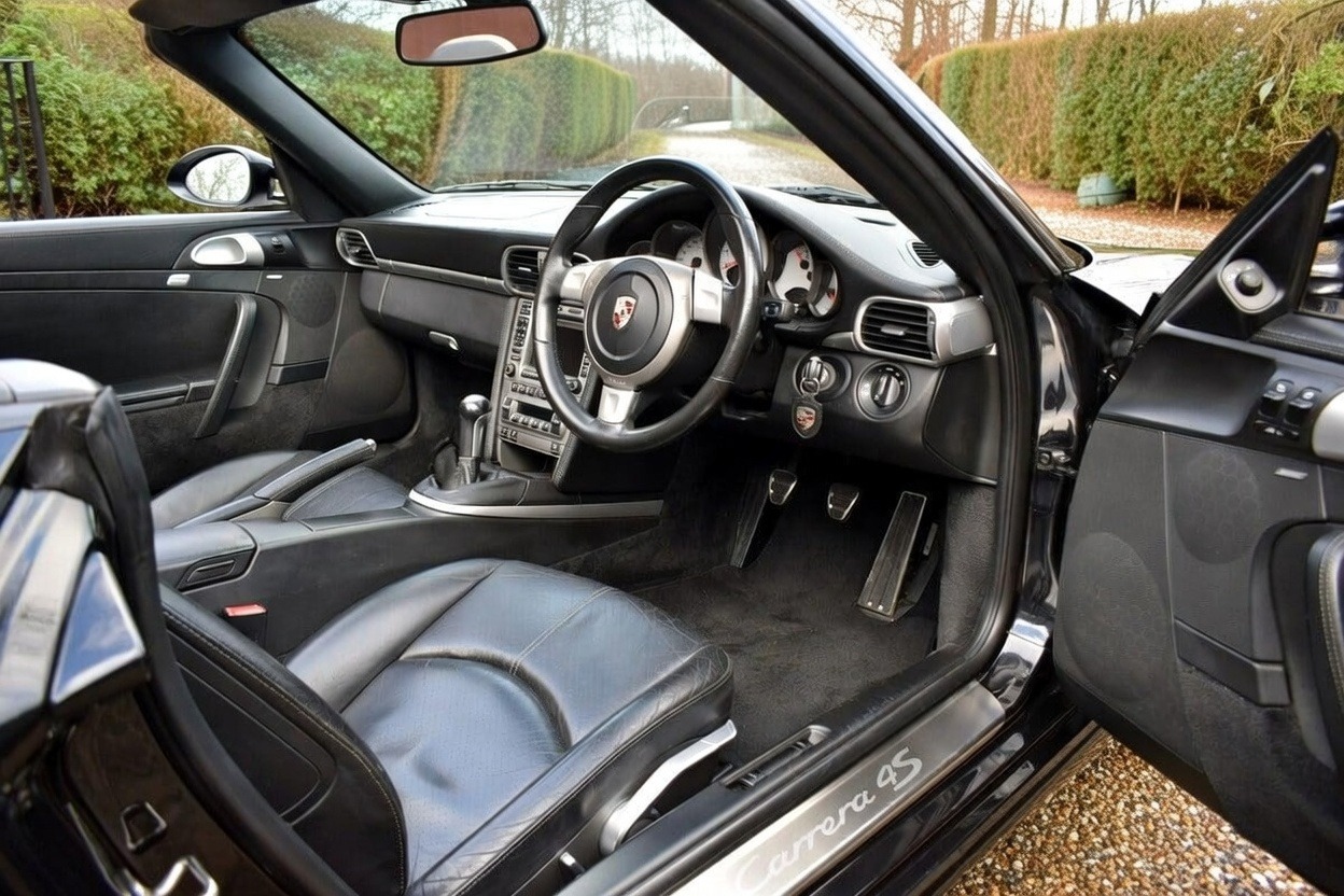 Used Porsche 911 2006 for sale - 77504886: Photo 6