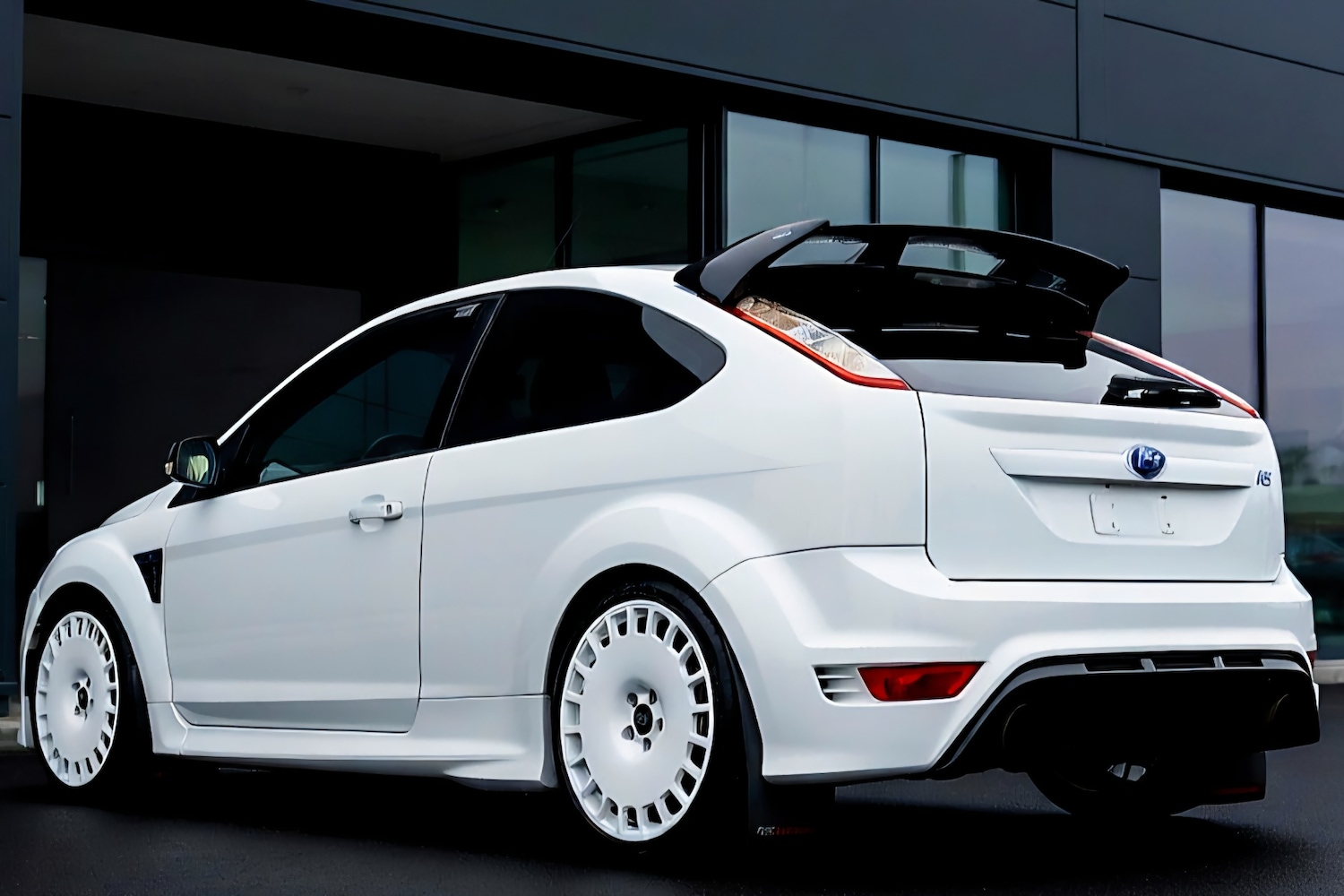 Used Ford Focus 2010 for sale - 77926797: Photo 4