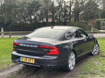 Used Volvo S90 2016 for sale - 78703387: Photo