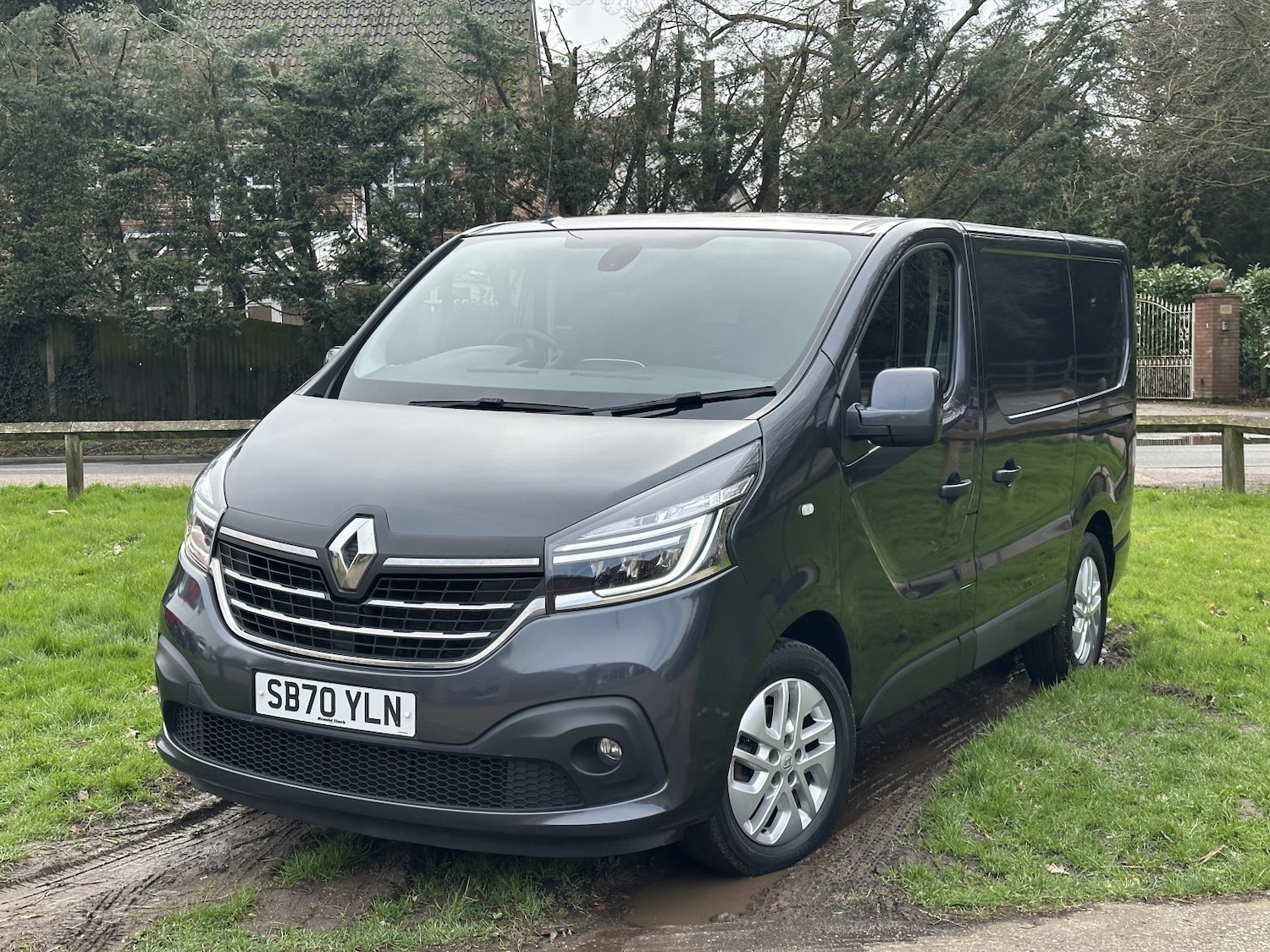 Used Renault Trafic 2021 for sale - 77881103: Photo 2
