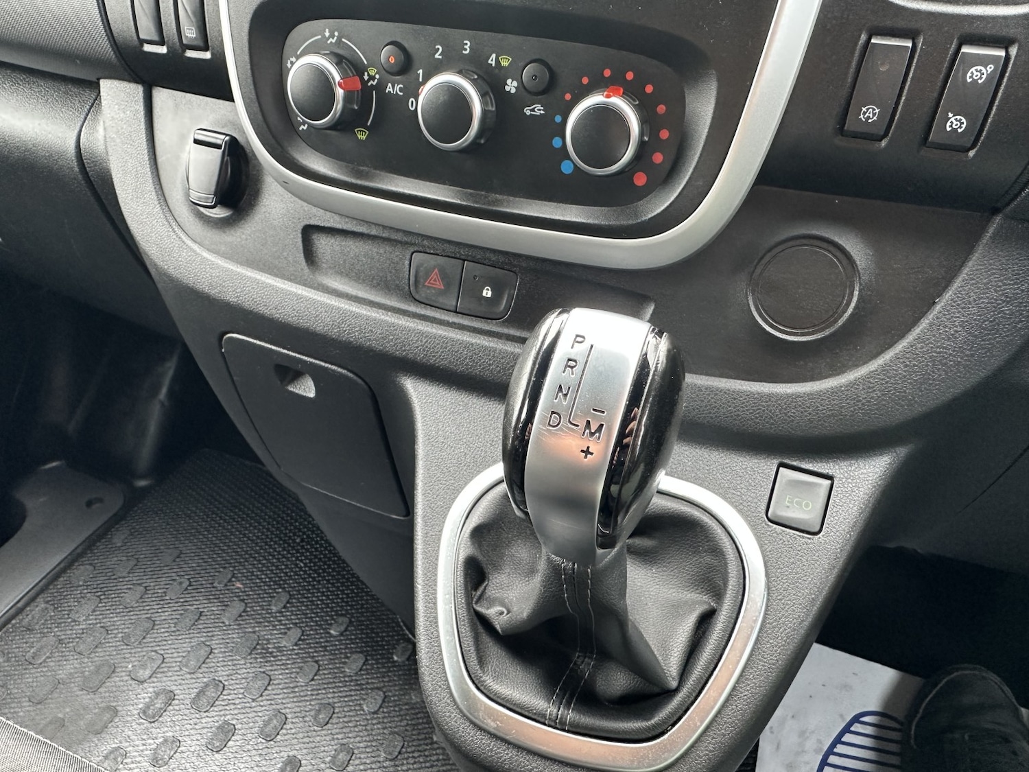 Used Renault Trafic 2021 for sale - 77881103: Photo 8