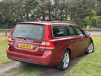 Used Volvo V70 2014 for sale - 78584388: Photo