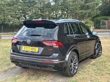 Used Volkswagen Tiguan 2017 for sale - 79399287: Photo