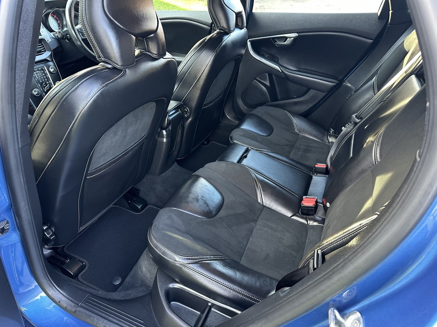 Used Volvo V40 2017 for sale - 77572714: Photo 15