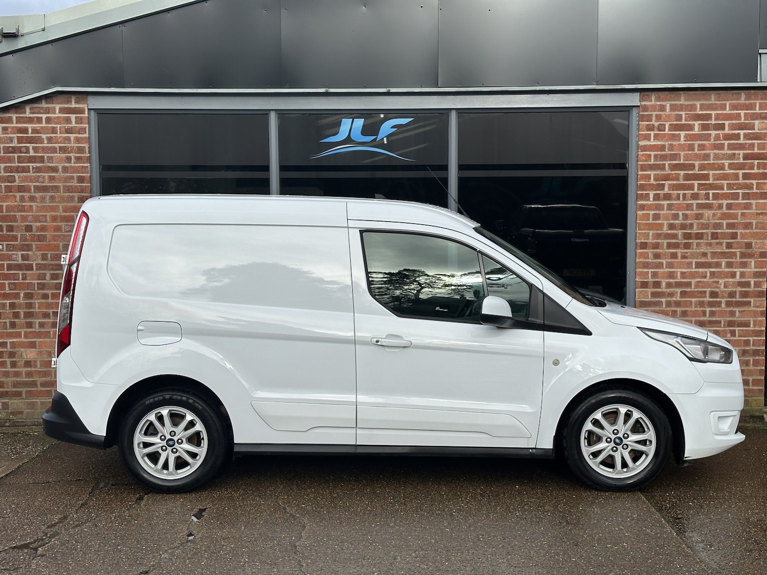 Used Ford Transit Connect 2019 for sale - 77478179: Photo 19