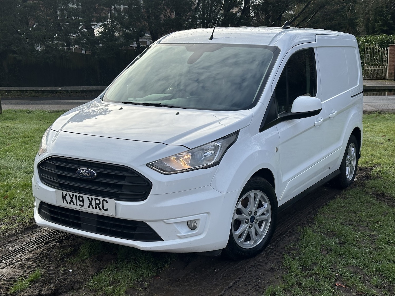Used Ford Transit Connect 2019 for sale - 77478179: Photo 2