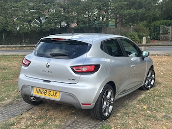 Used Renault Clio 2018 for sale - 79467666: Photo