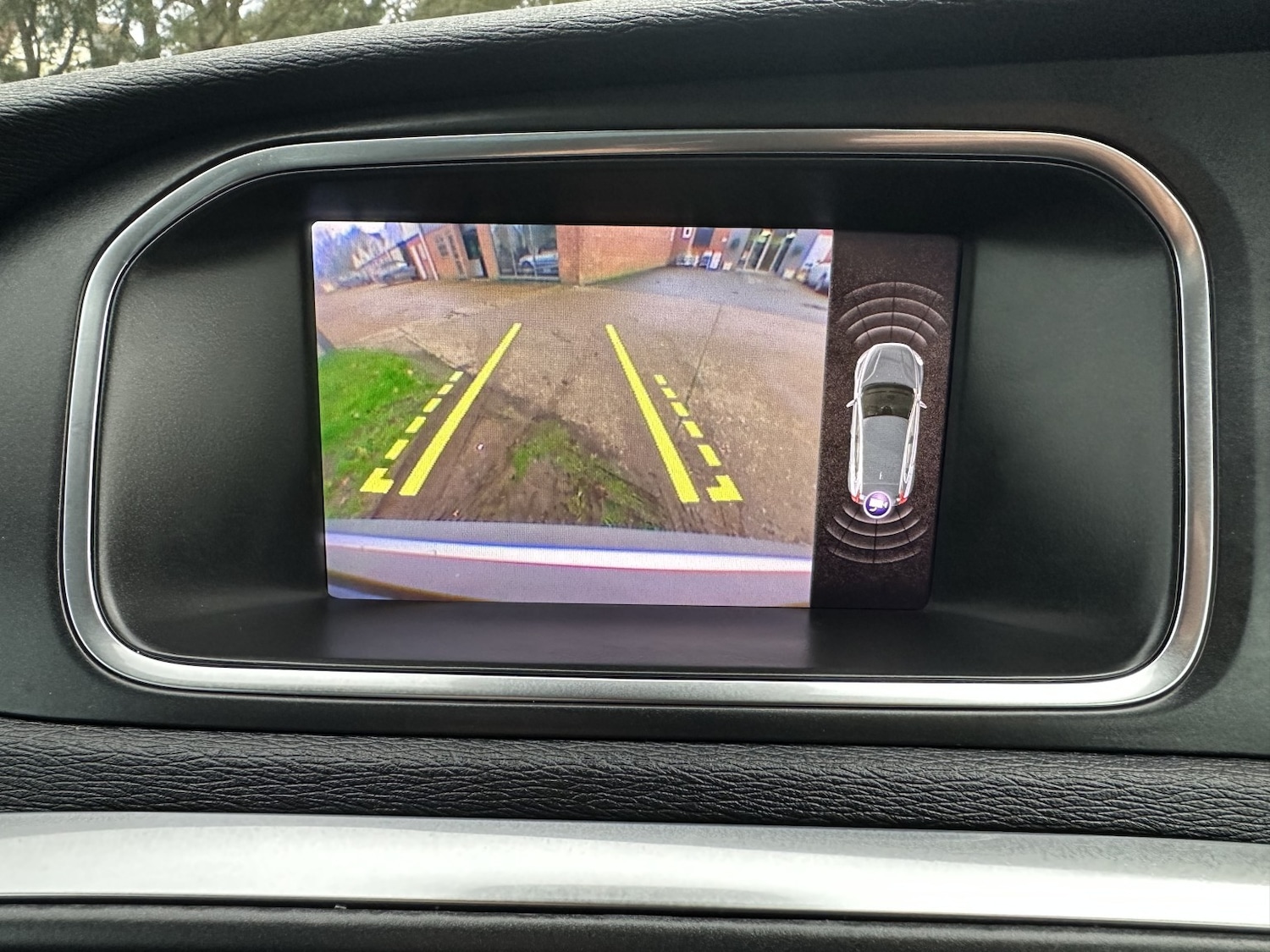 Used Volvo V40 2019 for sale - 77548229: Photo 10