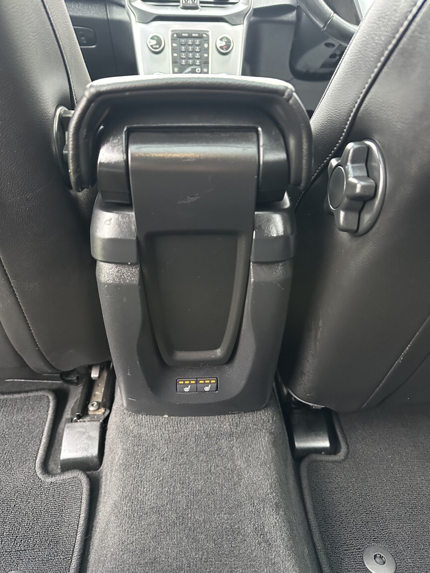 Used Volvo V40 2019 for sale - 77548229: Photo 16