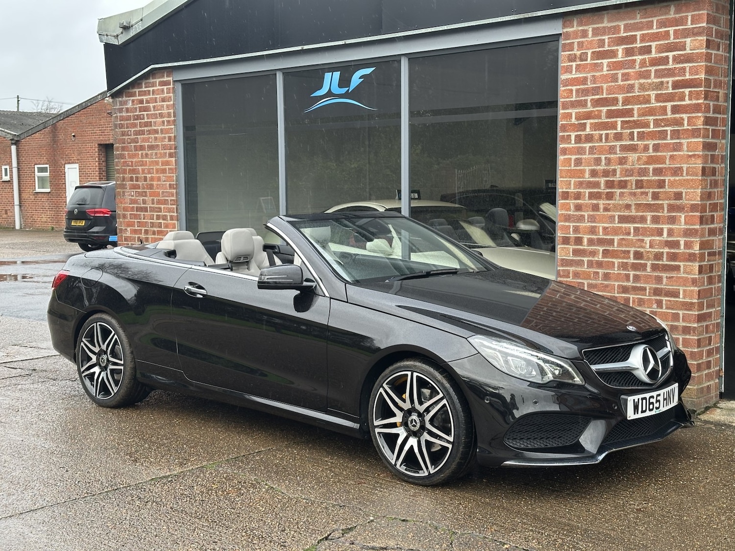 Used Mercedes-Benz E Class 2015 for sale - 76751807: Photo 23