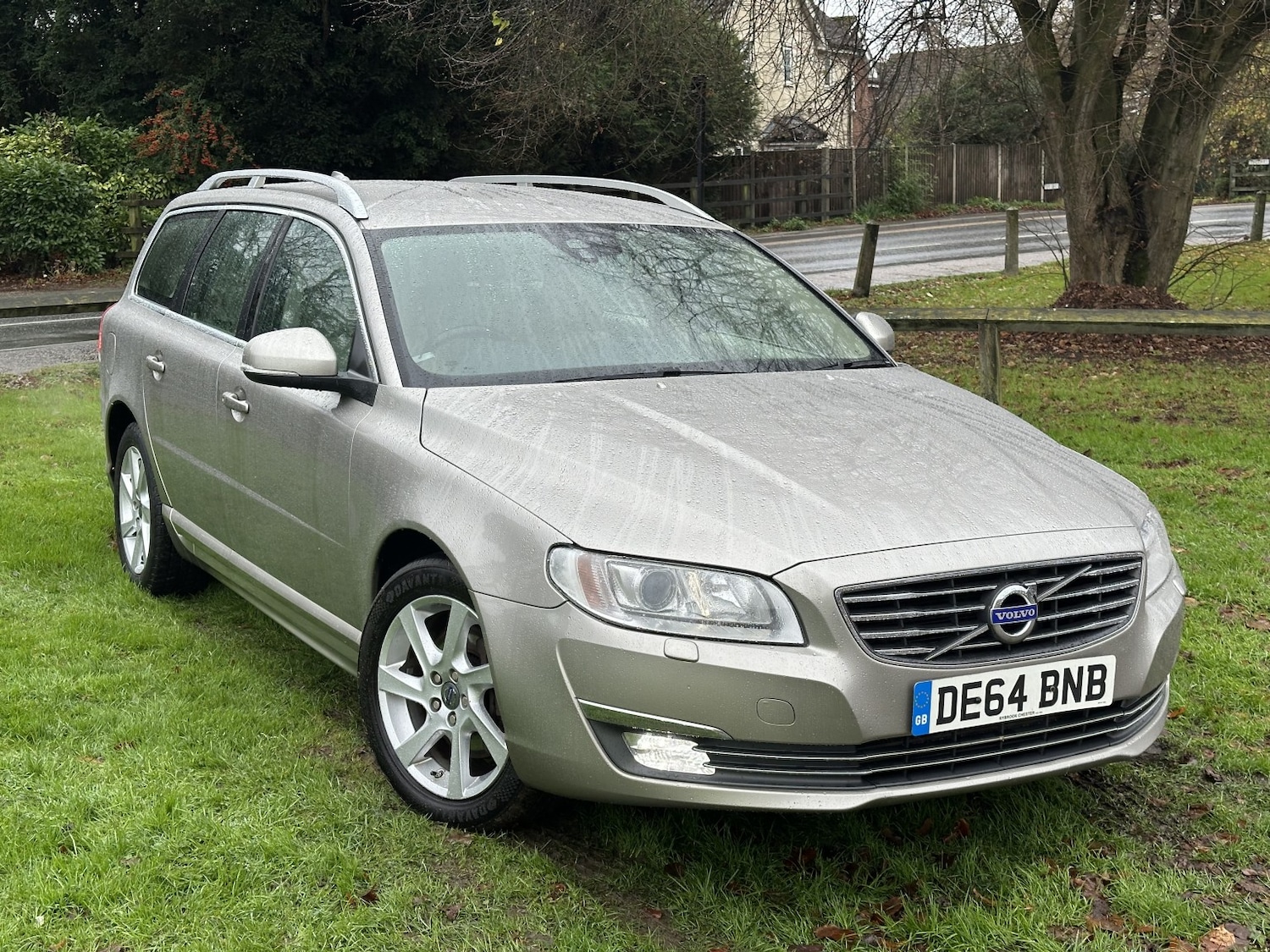 Used Volvo V70 2014 for sale - 76666061: Photo 1