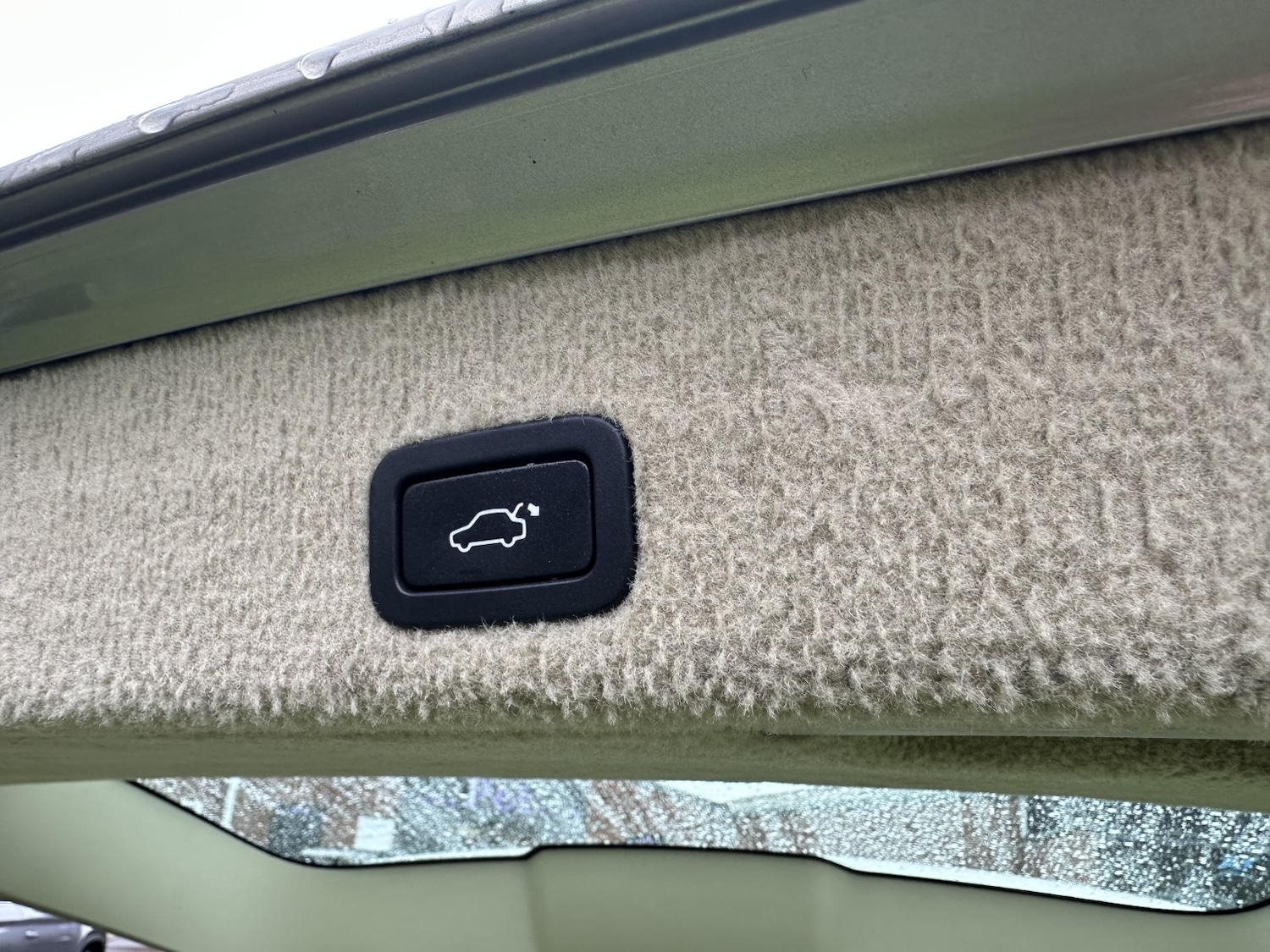 Used Volvo V70 2014 for sale - 76666061: Photo 19