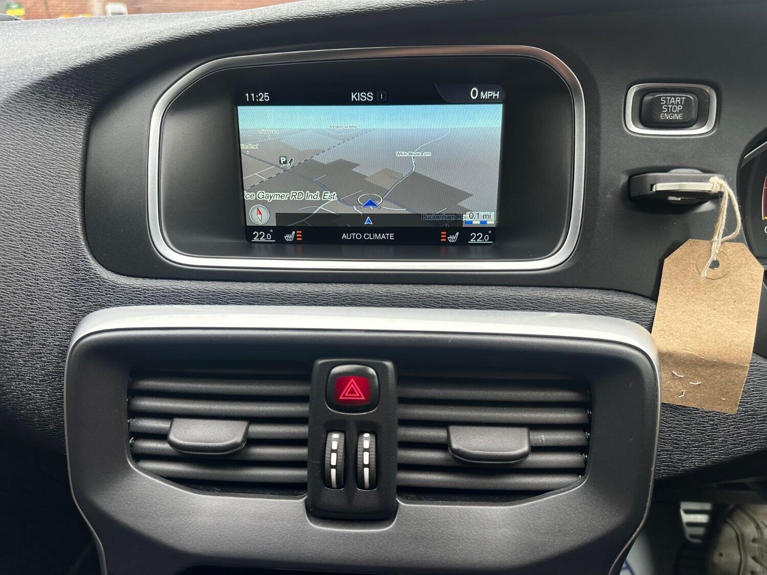 Used Volvo V40 2016 for sale - 76369377: Photo 12