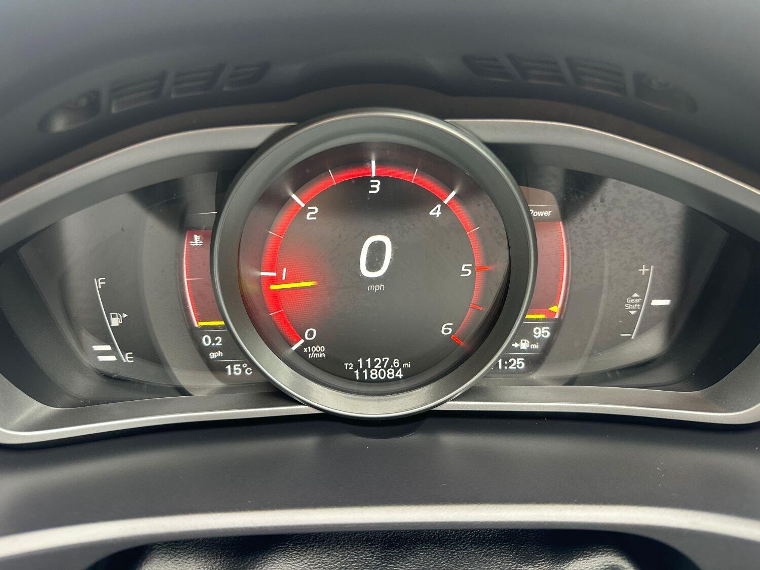 Used Volvo V40 2016 for sale - 76369377: Photo 14