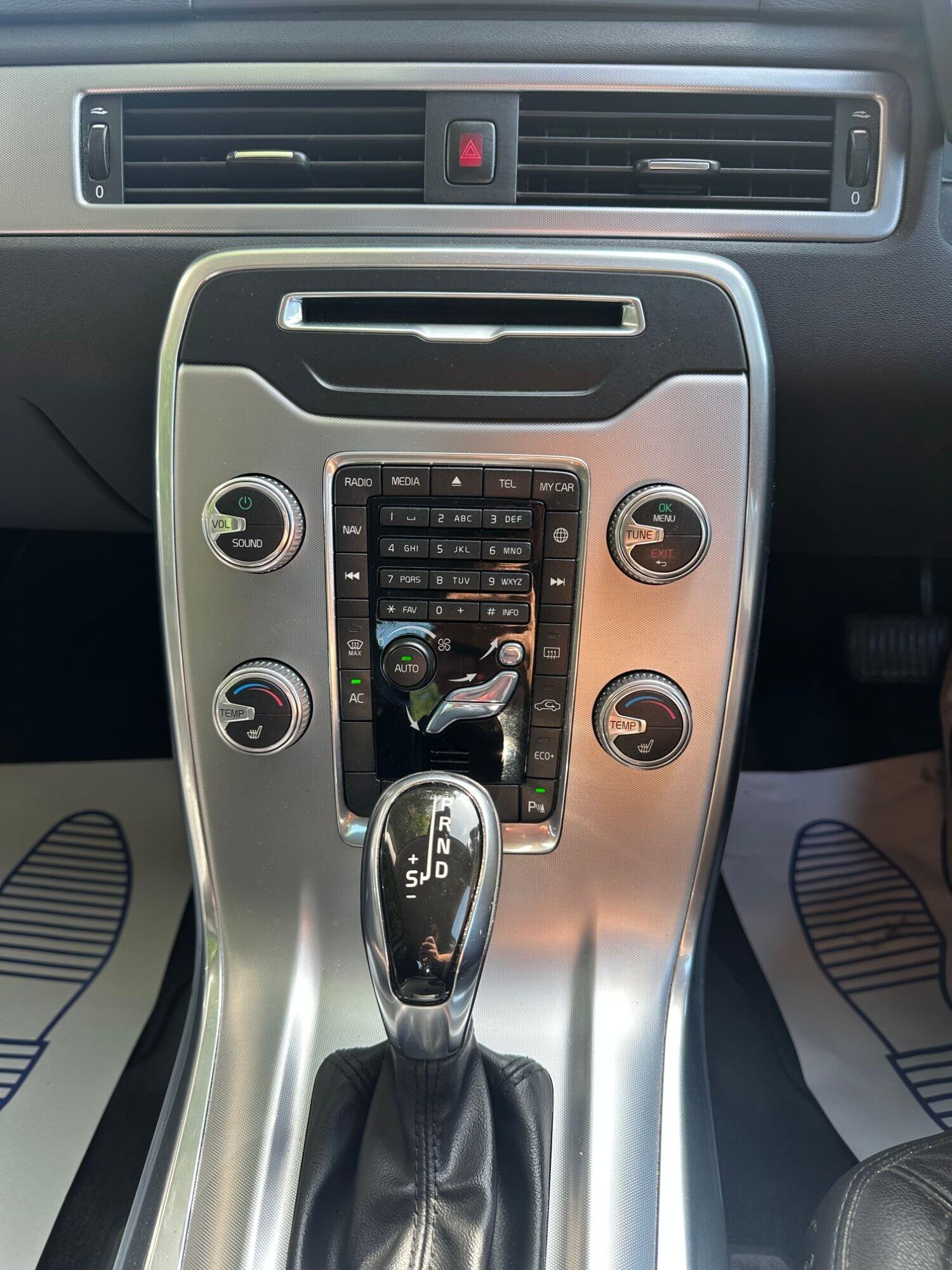 Used Volvo S80 2016 for sale - 76369348: Photo 11