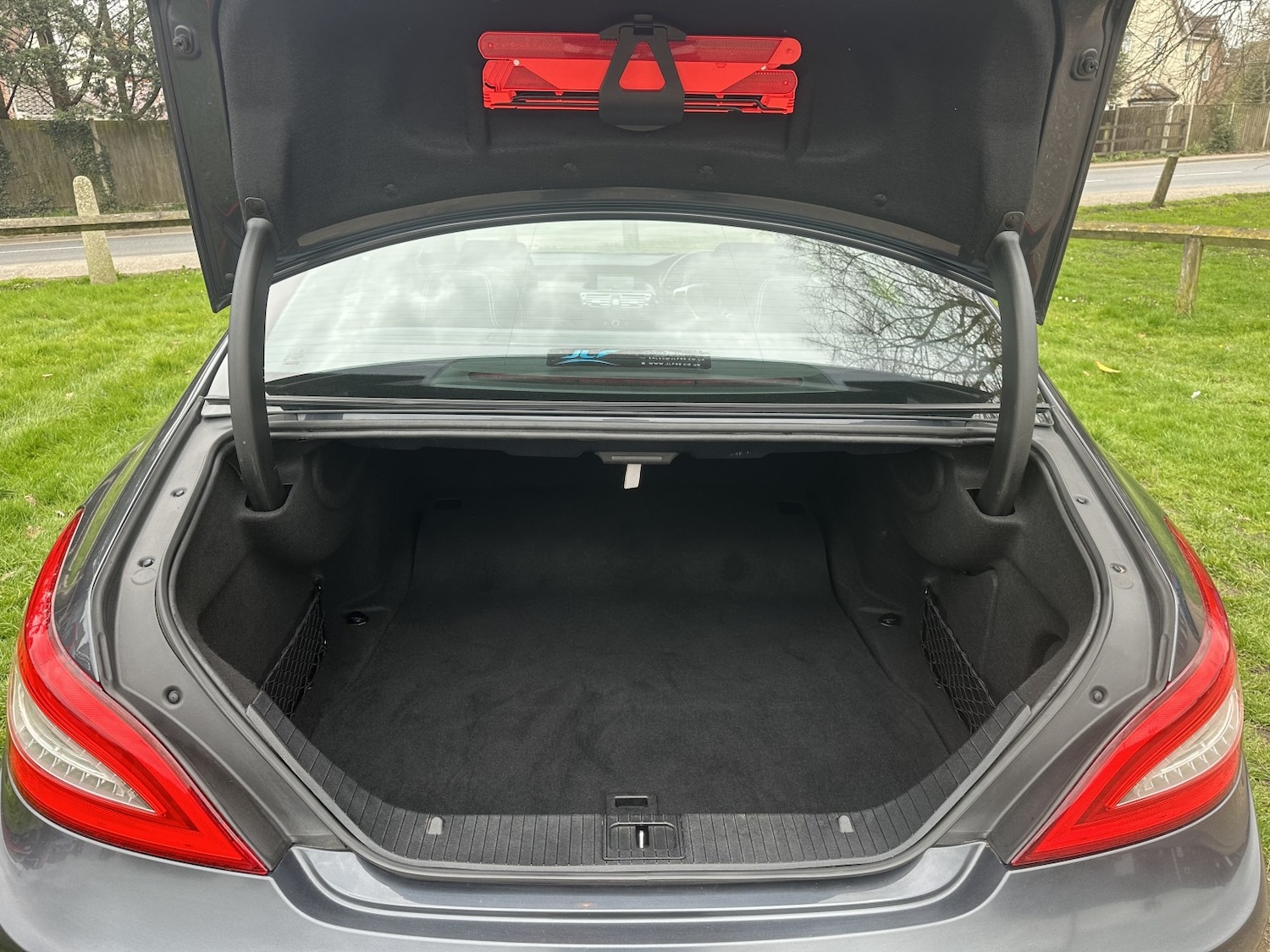 Used Mercedes-Benz CLS 2011 for sale - 78070548: Photo 16